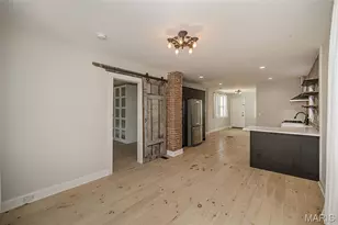 5242 Quincy St, Saint Louis, MO 63109 - Photo 3