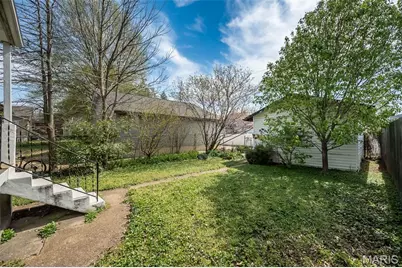 5242 Quincy Street, Saint Louis, MO 63109 - Photo 15