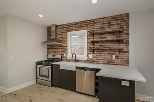 5242 Quincy St, Saint Louis, MO 63109 - Photo 5