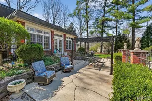 12949 Baalbek Dr, Sunset Hills, MO 63127 - Photo 45