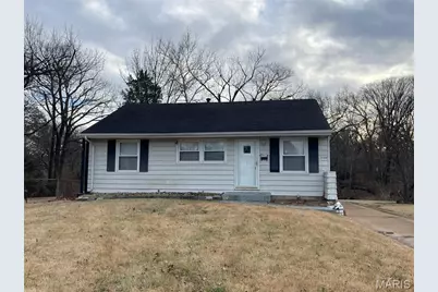 10300 Ross Circle, Saint Louis, MO 63137 - Photo 1