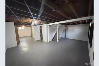 10300 Ross Circle, Saint Louis, MO 63137 - Photo 15