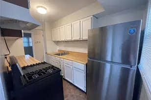 10300 Ross Cir, Saint Louis, MO 63137 - Photo 7