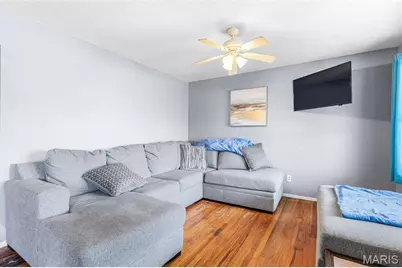 24 Belmont Drive, Saint Peters, MO 63376 - Photo 5