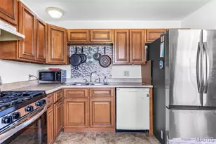 24 Belmont Dr, Saint Peters, MO 63376 - Photo 13