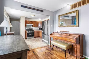 24 Belmont Dr, Saint Peters, MO 63376 - Photo 9