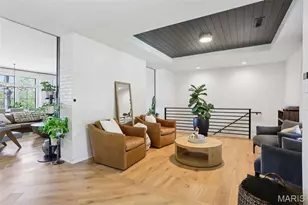 853 Elmtree Ln, Kirkwood, MO 63122 - Photo 7