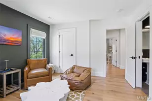 853 Elmtree Ln, Kirkwood, MO 63122 - Photo 31