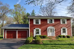 250 Brixham Dr, Chesterfield, MO 63017 - Photo 1