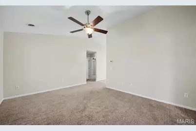 913 N First Street, Shelbyville, MO 65565 - Photo 9