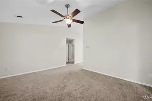 913 N First St, Shelbyville, MO 65565 - Photo 9