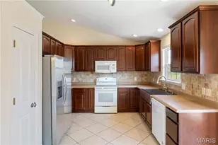 217 Scenic Hills Dr, De Soto, MO 63020 - Photo 11