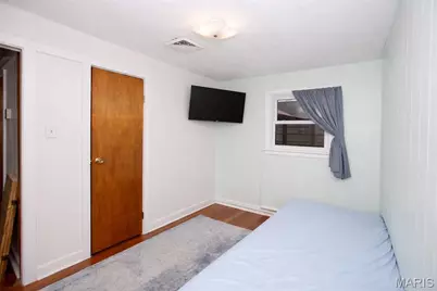 404 Colby Street, Bourbon, MO 65441 - Photo 13