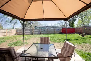 404 Colby St, Bourbon, MO 65441 - Photo 25