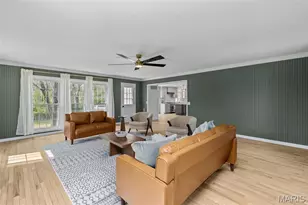 141 Greentrails Dr, Chesterfield, MO 63017 - Photo 73