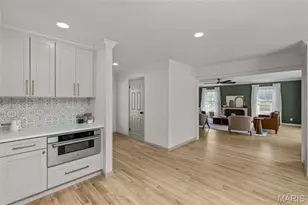 141 Greentrails Dr, Chesterfield, MO 63017 - Photo 67