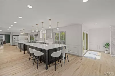 141 Greentrails Drive, Chesterfield, MO 63017 - Photo 3