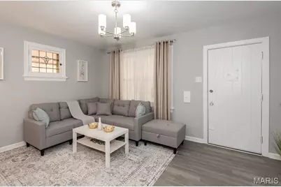 5920 Morganford Road, Saint Louis, MO 63116 - Photo 5