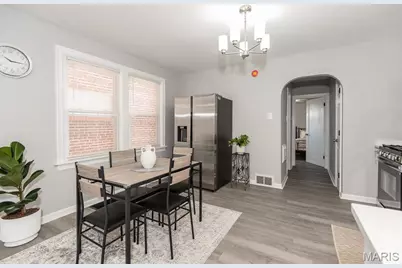 5920 Morganford Road, Saint Louis, MO 63116 - Photo 7