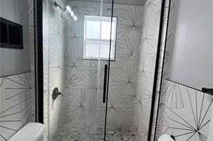 6749 Vernon Ave, University City, MO 63130 - Photo 7