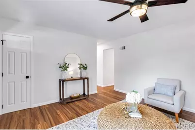 4508 Thicket Drive, Saint Louis, MO 63129 - Photo 9
