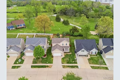 357 Magoffin Trails Court, Saint Louis, MO 63129 - Photo 7