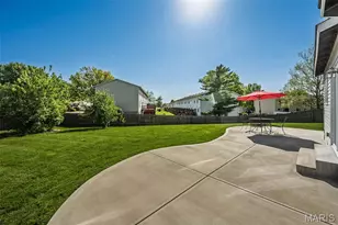 19 Briarmist Ct, O'Fallon, MO 63366 - Photo 5