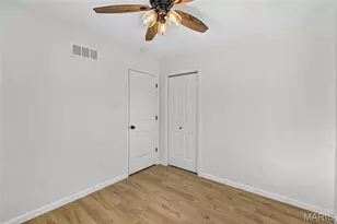 12902 Dorsett Rd, Maryland Heights, MO 63043 - Photo 25