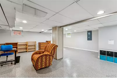 9304 Lenard Court, Affton, MO 63123 - Photo 17