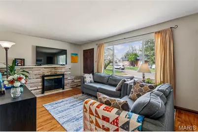 9304 Lenard Court, Affton, MO 63123 - Photo 5