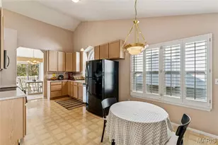 17355 Hilltop Ridge Dr, Eureka, MO 63025 - Photo 11