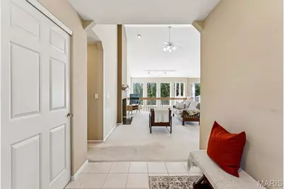 17355 Hilltop Ridge Drive, Eureka, MO 63025 - Photo 5