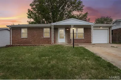 3219 Milissa Lane, Saint Louis, MO 63125 - Photo 1