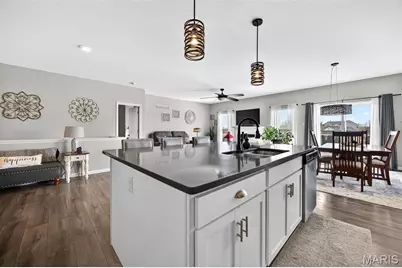 527 Columbia Downs, Lake Saint Louis, MO 63367 - Photo 15