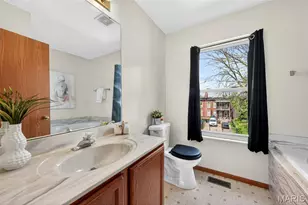 2813 Caroline St, Saint Louis, MO 63104 - Photo 15