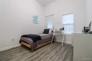 4237 Wyoming St, Saint Louis, MO 63116 - Photo 11