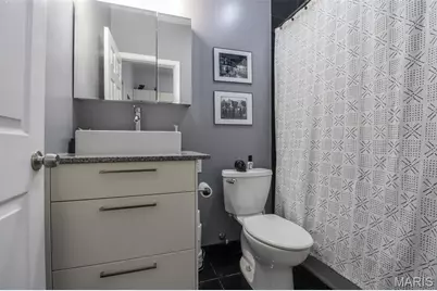 4237 Wyoming Street, Saint Louis, MO 63116 - Photo 7