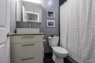 4237 Wyoming St, Saint Louis, MO 63116 - Photo 7