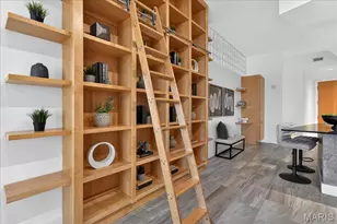 6340 Clayton Rd, Richmond Heights, MO 63117 - Photo 13