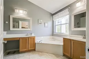 25 Aspen Ridge Ct, Saint Peters, MO 63376 - Photo 21