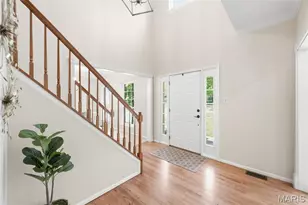 16112 Ridgewoods Mnr Cir, Ellisville, MO 63038 - Photo 11