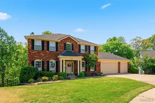 16112 Ridgewoods Mnr Cir, Ellisville, MO 63038 - Photo 3
