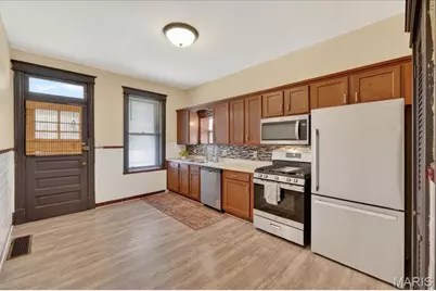 3647 S Compton Avenue, Saint Louis, MO 63118 - Photo 13