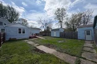 409 N 2nd St, Wellsville, MO 63384 - Photo 5