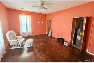 409 N 2nd Street, Wellsville, MO 63384 - Photo 27