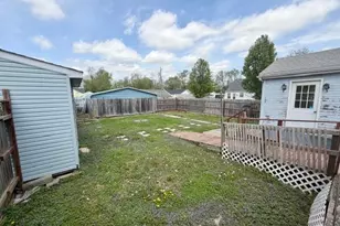 409 N 2nd St, Wellsville, MO 63384 - Photo 11