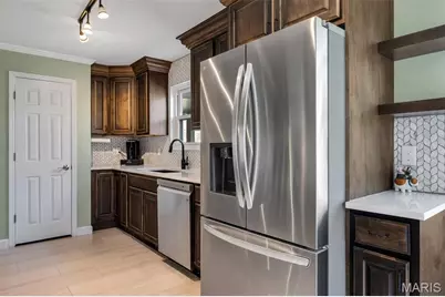 1869 Walnutway Drive, Saint Louis, MO 63146 - Photo 23