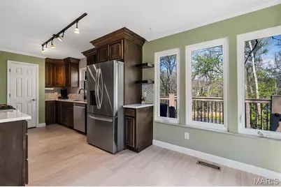 1869 Walnutway Drive, Saint Louis, MO 63146 - Photo 21