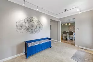 1869 Walnutway Dr, Saint Louis, MO 63146 - Photo 7