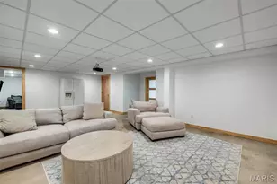 1869 Walnutway Dr, Saint Louis, MO 63146 - Photo 63